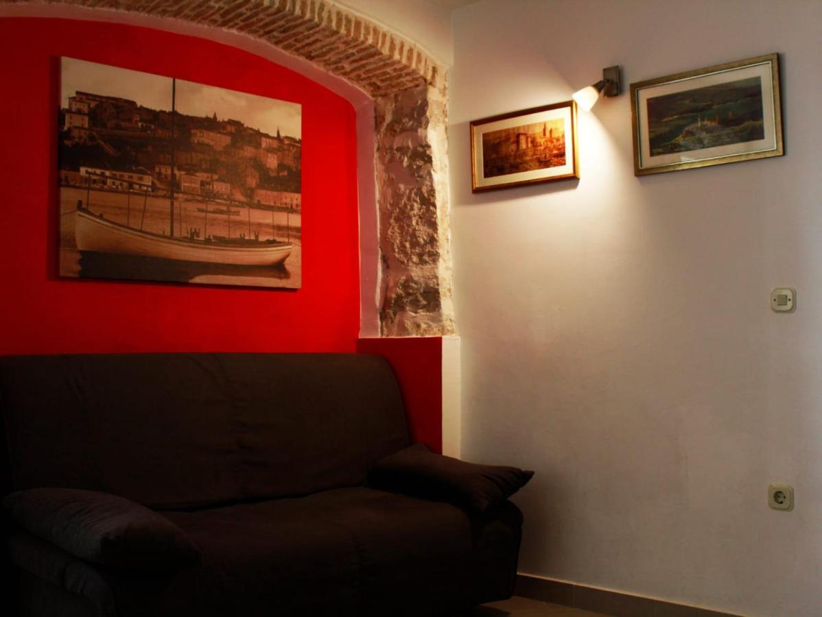 Apartment Roby Vrsar Extérieur photo